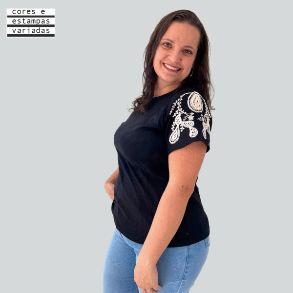 BLUSA BORDADA